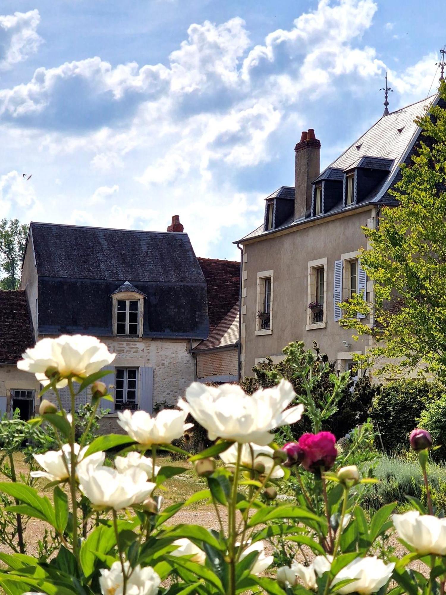 Chambre D'Hotes "Au Bord De Loire" La Marche Экстерьер фото
